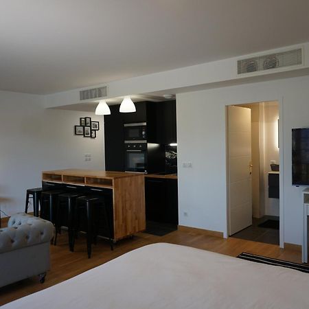 Residences Grande Jatte, Bord De Seine, Suites 52M2 A 97M2, Hopital Americain A 600M Neuilly-sur-Seine Luaran gambar