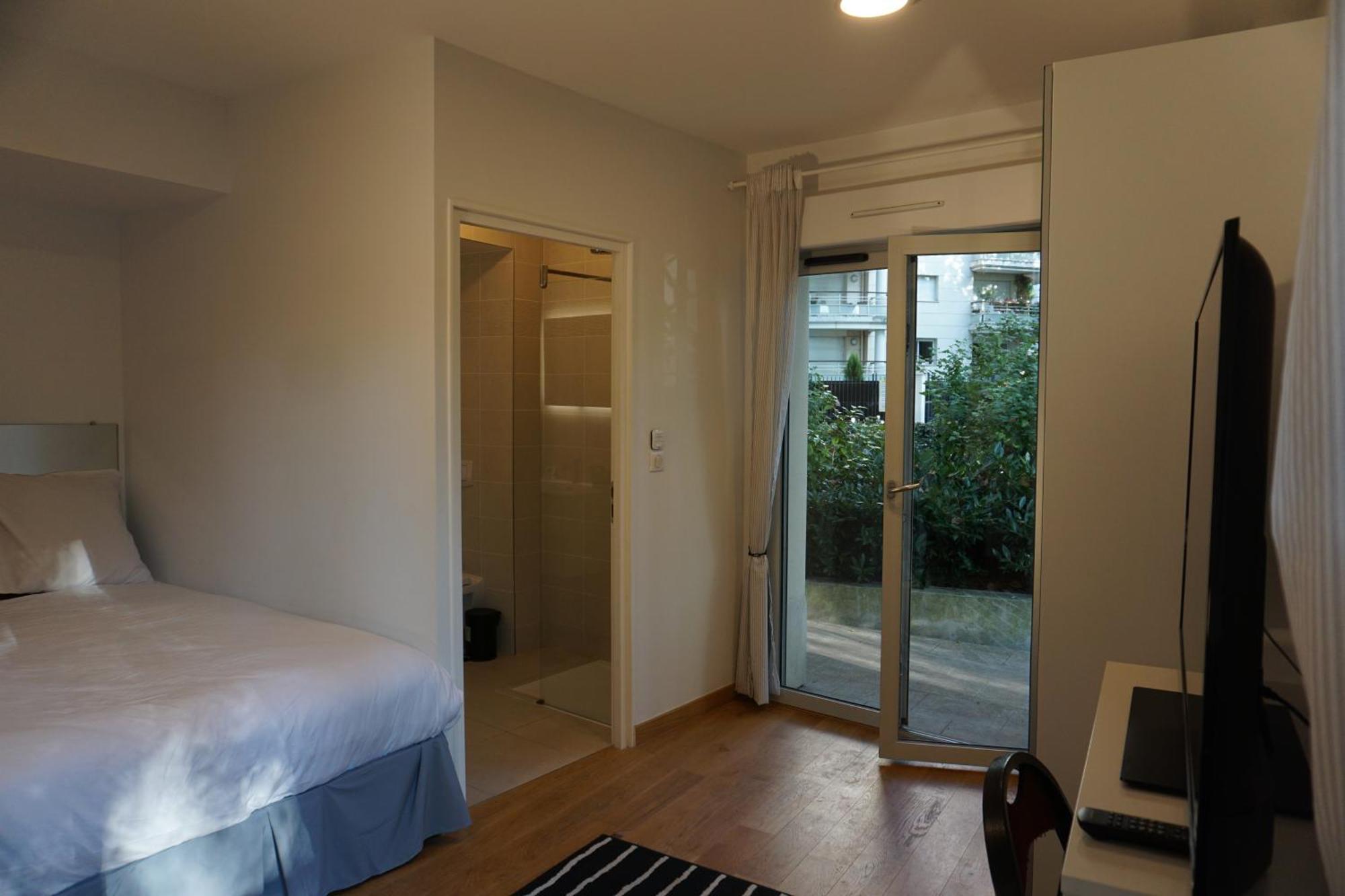 Residences Grande Jatte, Bord De Seine, Suites 52M2 A 97M2, Hopital Americain A 600M Neuilly-sur-Seine Luaran gambar